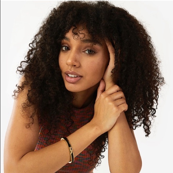 NWT. Coach bangle bracelet with iconic Coach horse and carriage motif. - Picture 5 of 7